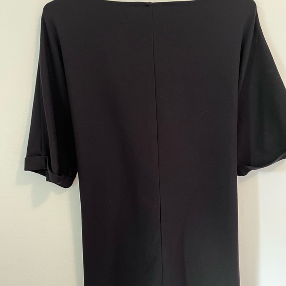 Black top with tie - Picture 4 of 4